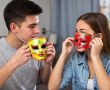 Изменение в отношениях: как маски влияют на настоящую близость