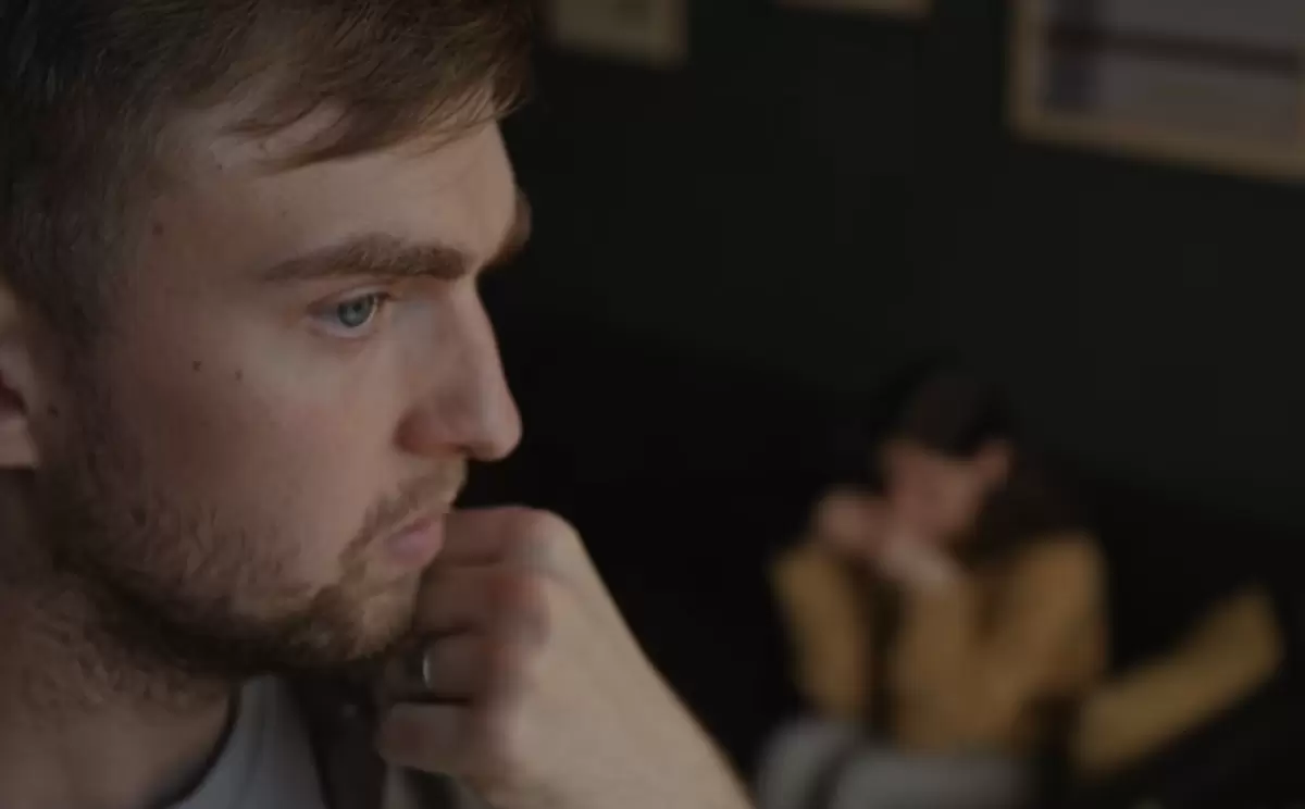 Как понять, что бывший партнер переживает вашу разлуку