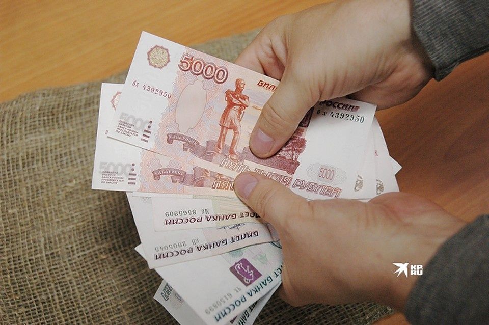 Каменск-Уральский: любитель громкой музыки заплатит соседям 100 тысяч рублей